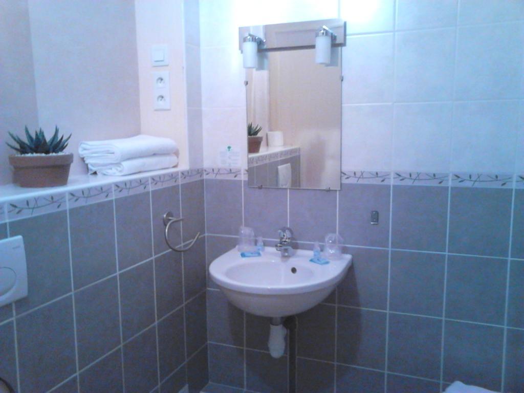 Hotel L'hermine 2*